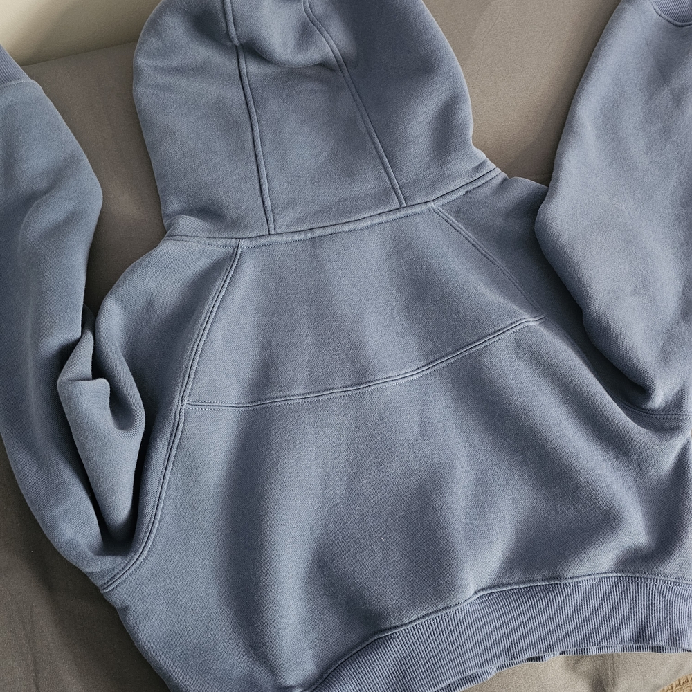 Women's Alphalete Cropped Blue Hoodie, Size S - Picture 3 of 6